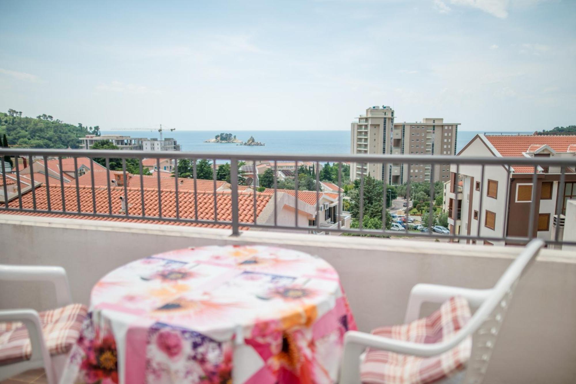 Apartment Vjera *